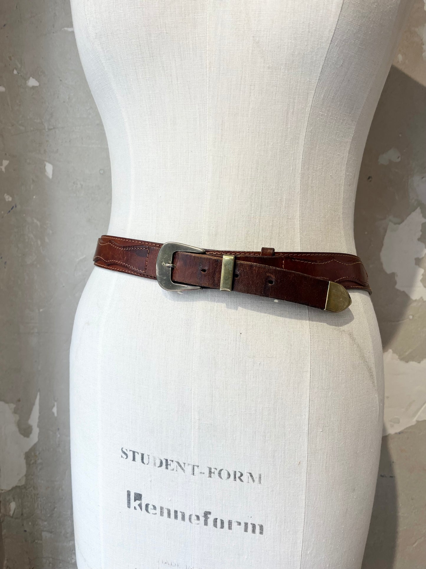 Western Belt / 43”