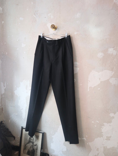 Vintage classic Black Trousers / 33”