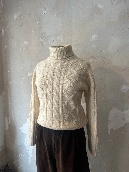 Vintage Roll Neck Jumper / 10