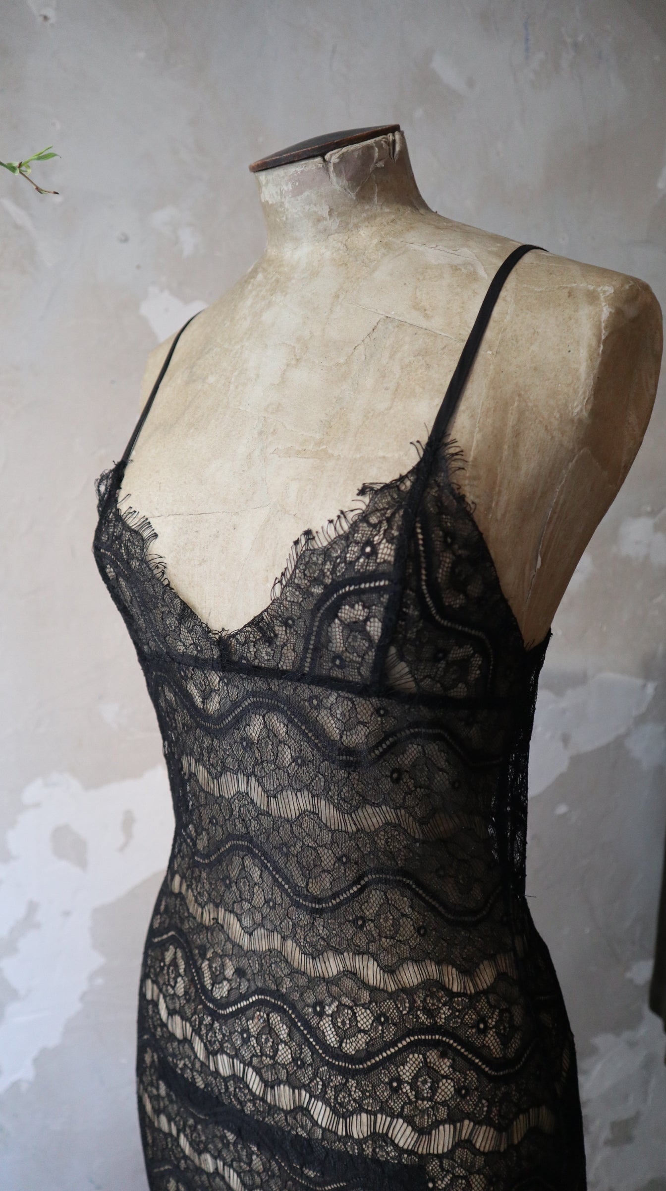 Black Lace Maxi Slip / S